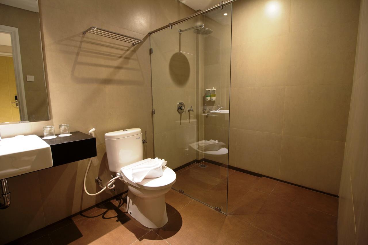 Vinotel Cirebon Exteriér fotografie