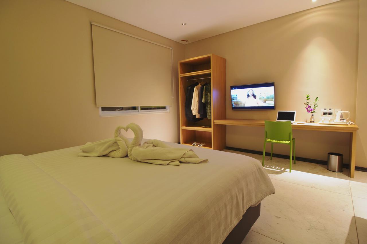 Vinotel Cirebon Exteriér fotografie