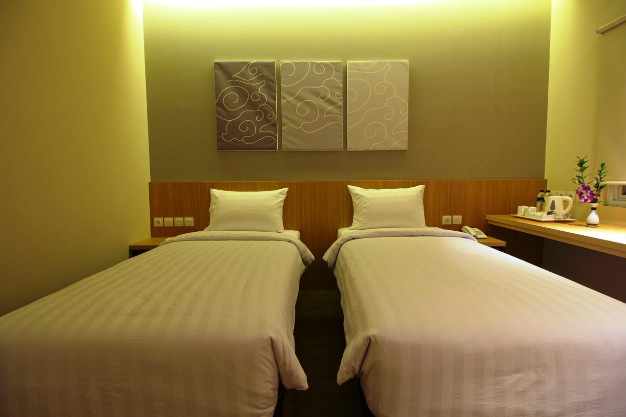 Vinotel Cirebon Exteriér fotografie
